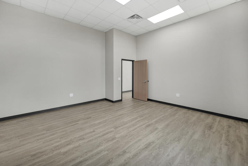 178223 Property Photo 12
