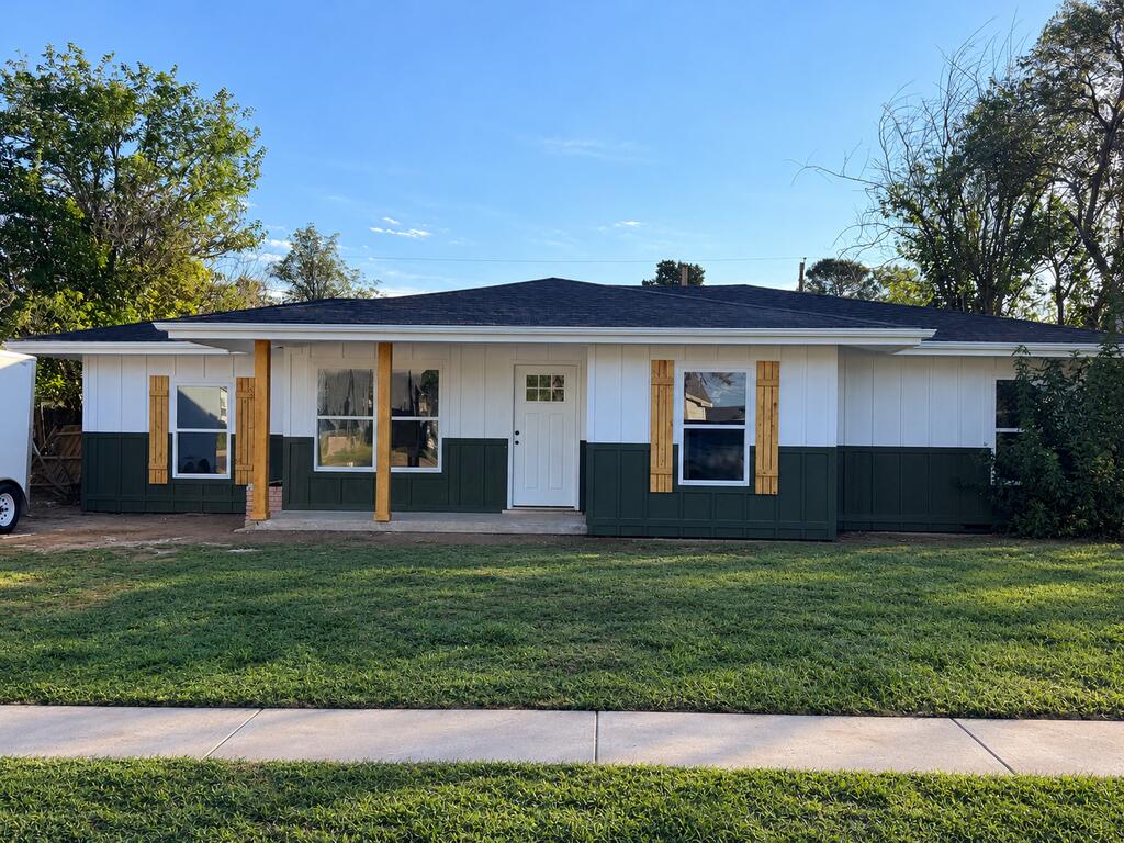 1106 Nw 6th St Property Photo 1