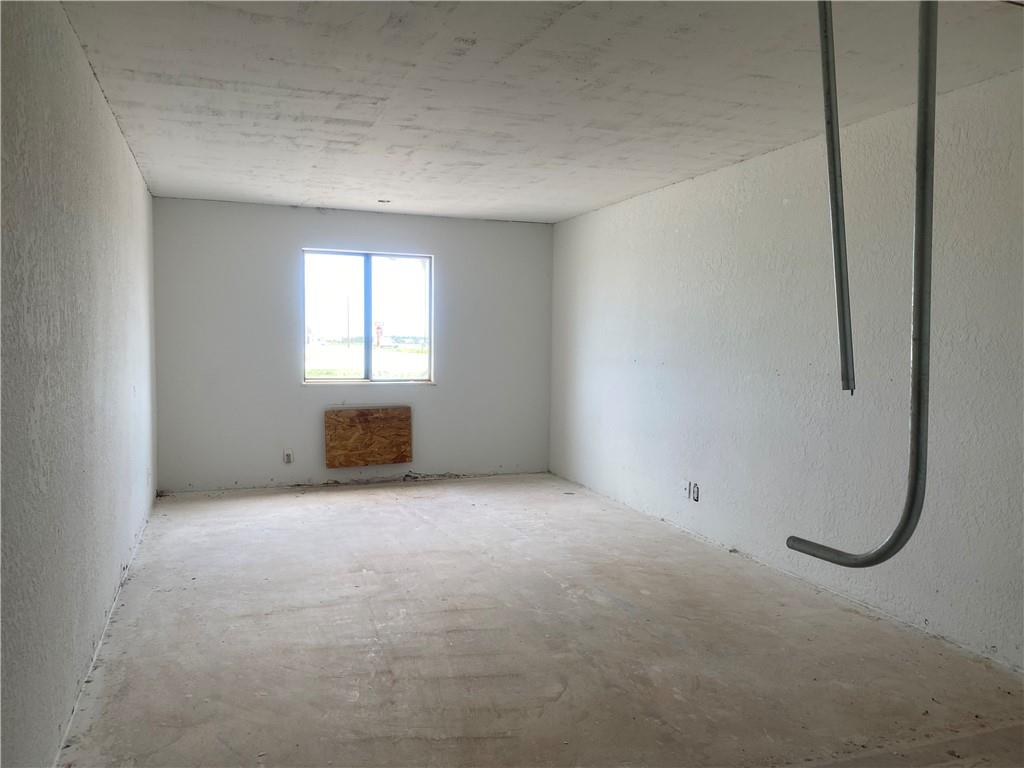 211 N 9th Street Property Photo 7