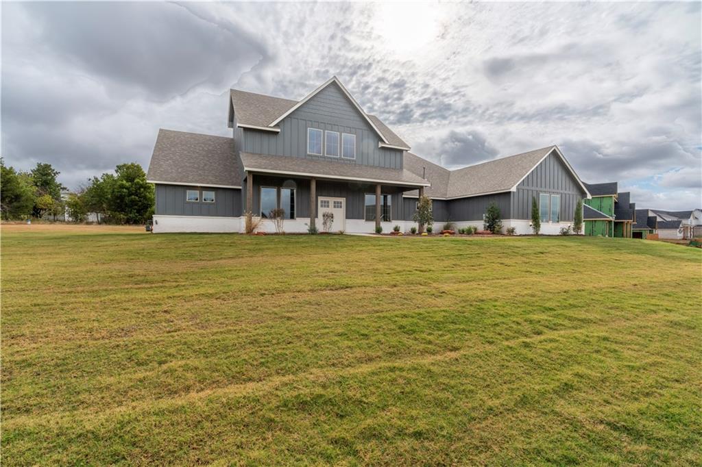 9921 Oakwood Drive Property Photo