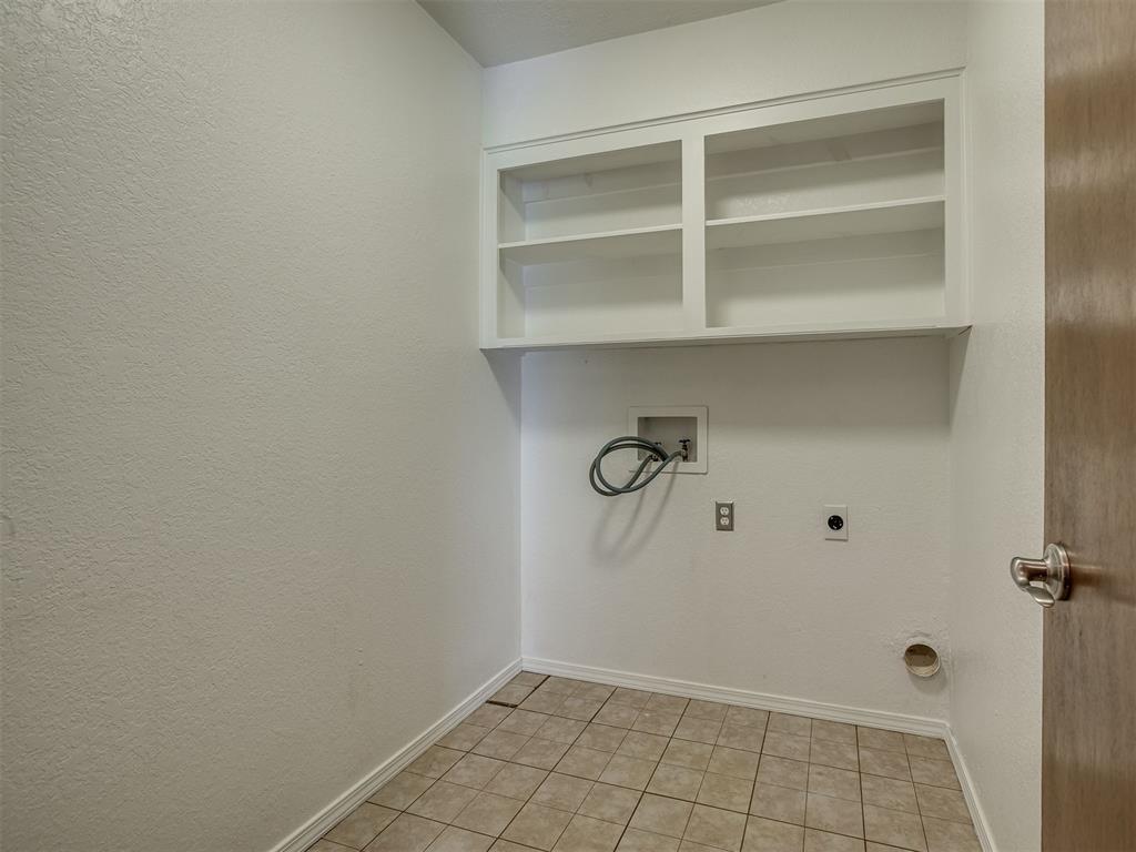 11236 Nw 109th Street Property Photo 33