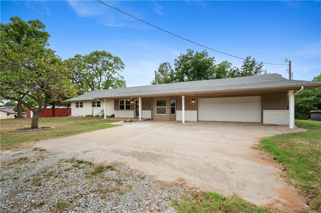 15201 S Post Road Property Photo 2
