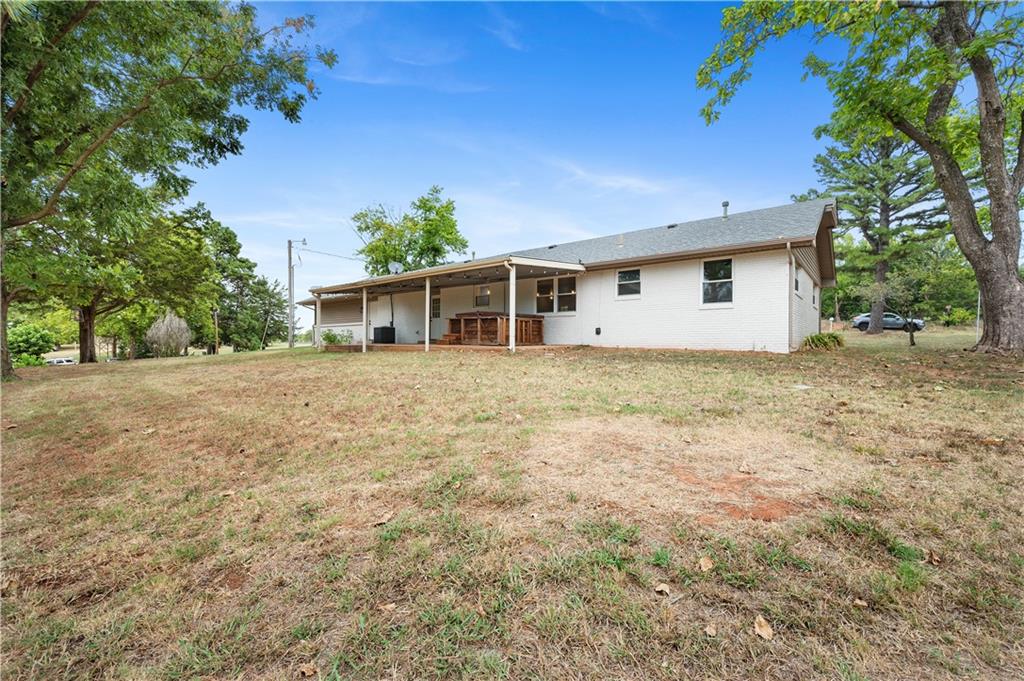 15201 S Post Road Property Photo 23