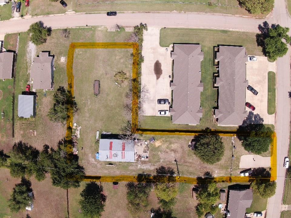 2418 Ellis Drive Property Photo