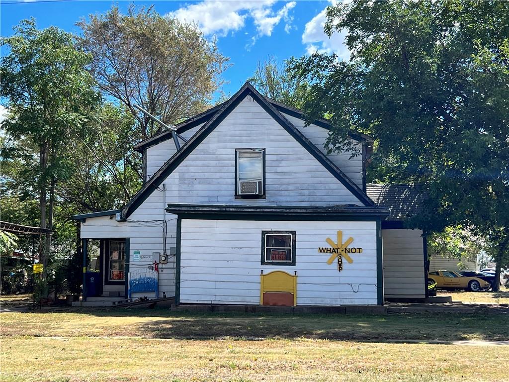 205 S Glenn L English Street Property Photo 1
