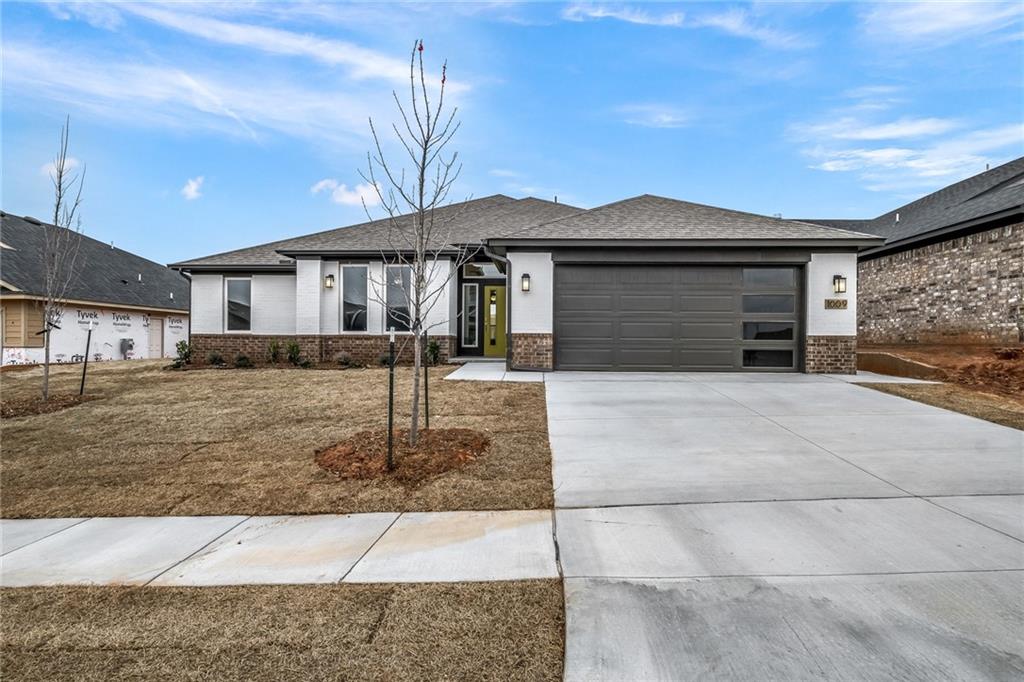 1009 Mount Irving Way Property Photo 1