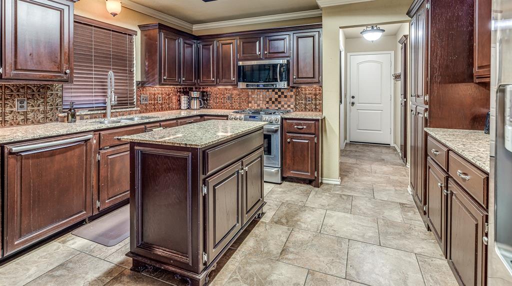 17301 Sunny Hollow Road Property Photo 13