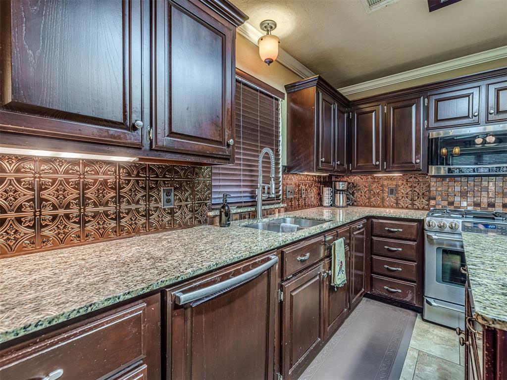 17301 Sunny Hollow Road Property Photo 15
