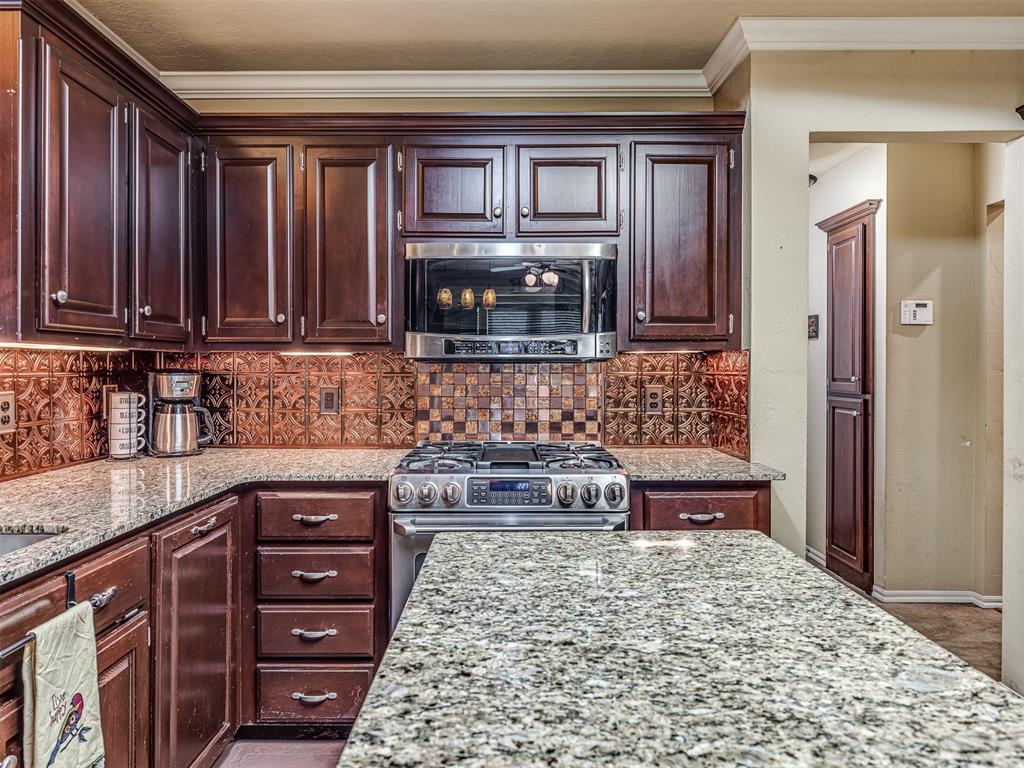 17301 Sunny Hollow Road Property Photo 16