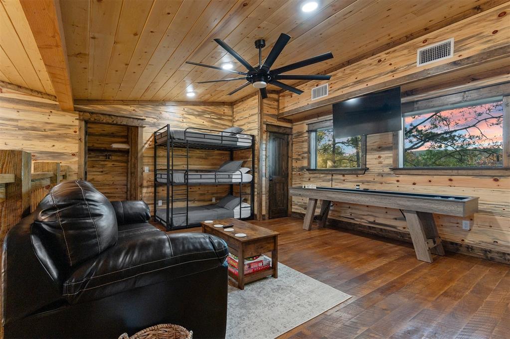 453 Bear Pine Trail Property Photo 27