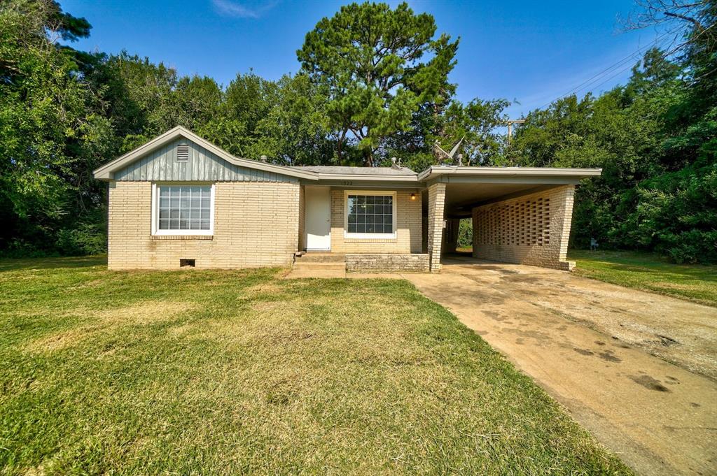 1522 N Shawnee Avenue Property Photo 3