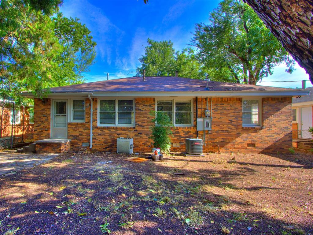 1904 Hasley Drive Property Photo 9
