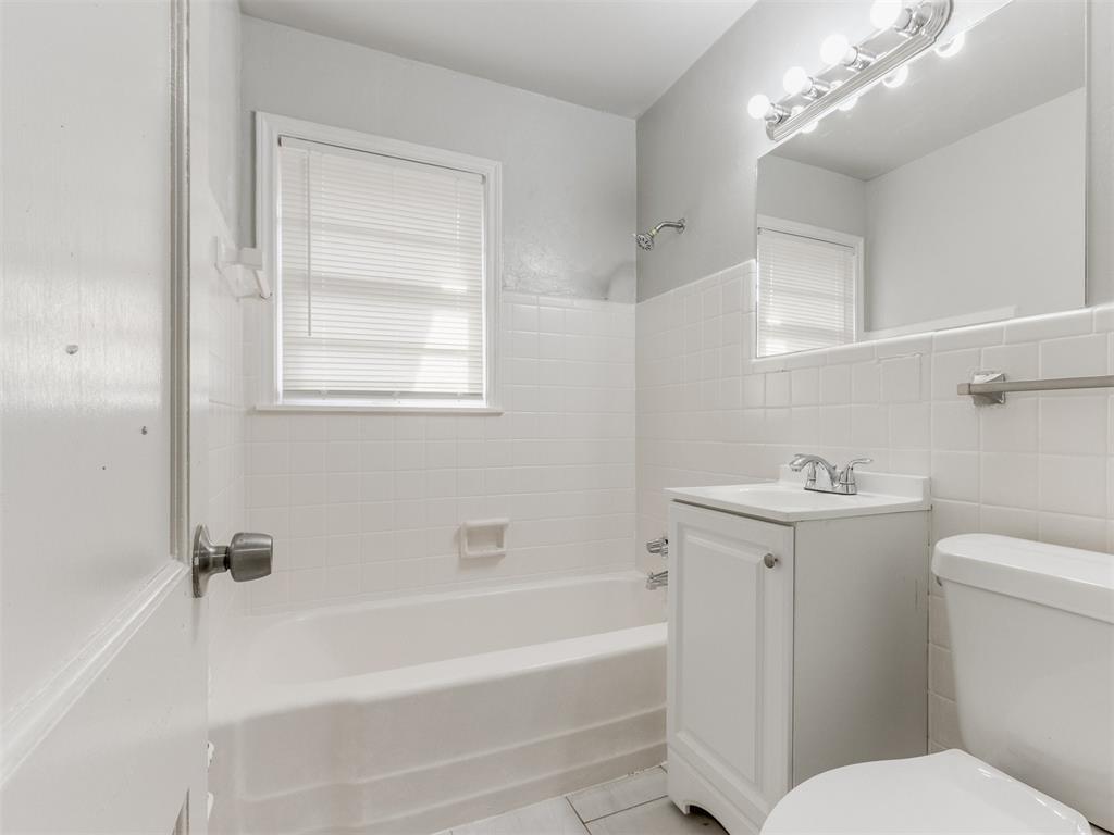 1904 Hasley Drive Property Photo 19