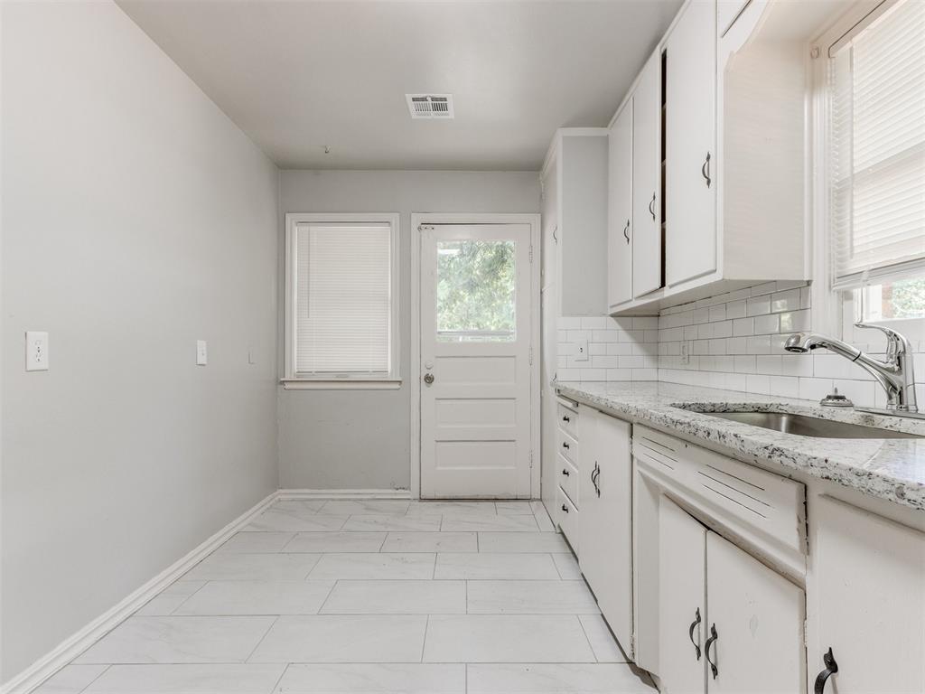 1904 Hasley Drive Property Photo 32