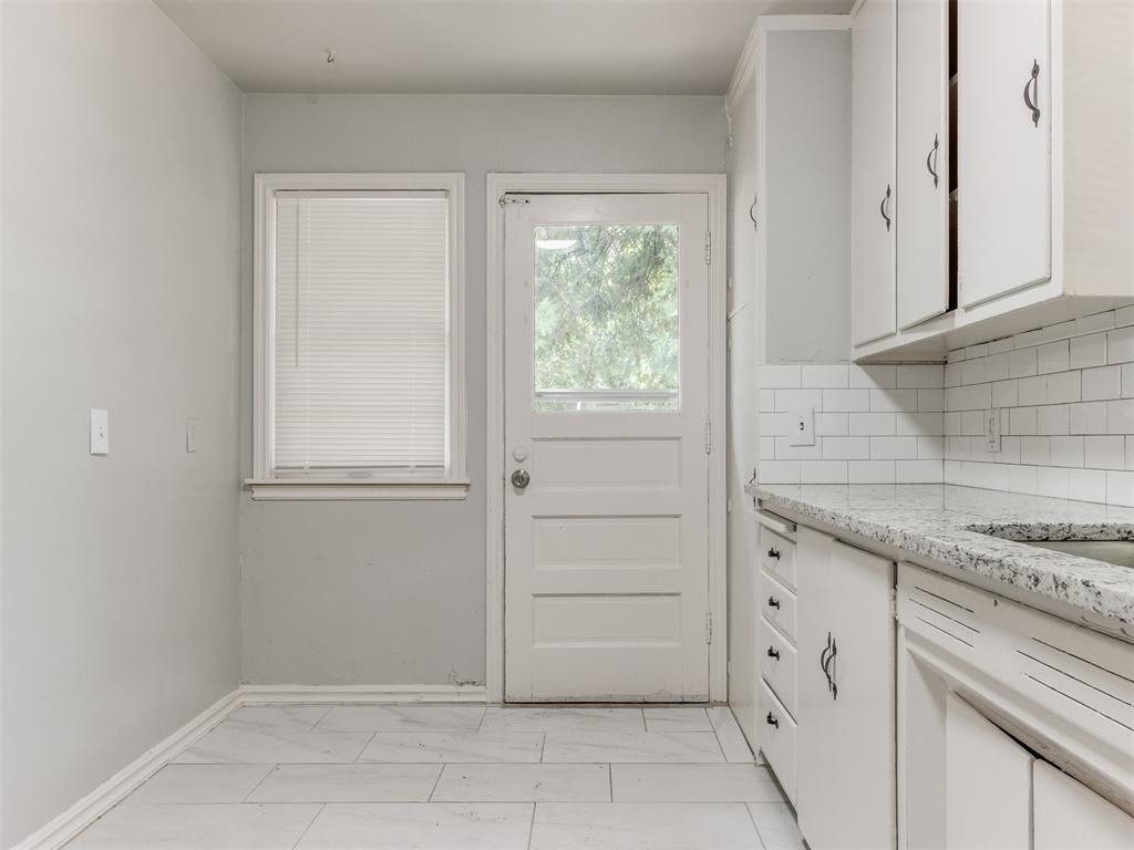 1904 Hasley Drive Property Photo 33