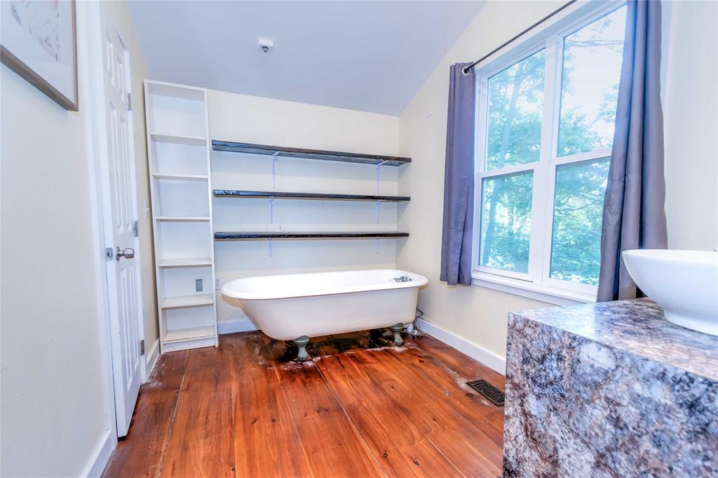 702 S Bennett Boulevard Property Photo 20