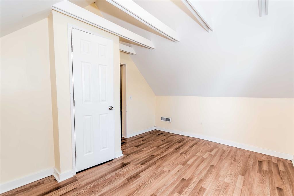 702 S Bennett Boulevard Property Photo 22