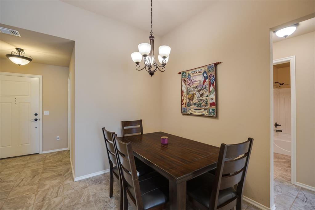 2728 Nw 189th Street Property Photo 6