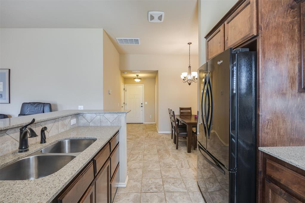 2728 Nw 189th Street Property Photo 8