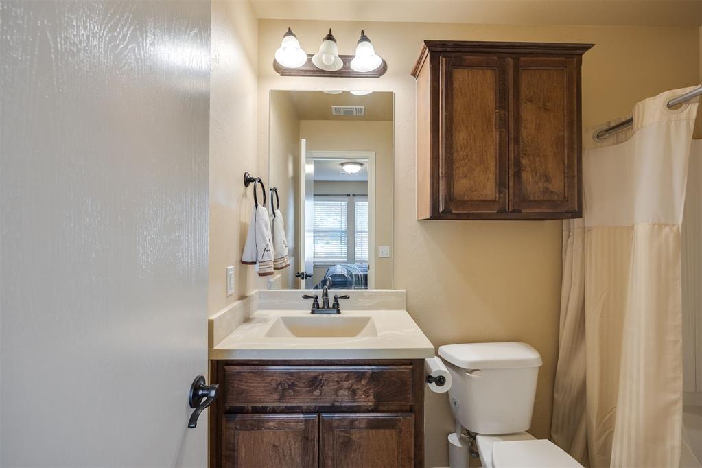 2728 Nw 189th Street Property Photo 19