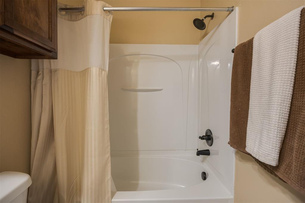 2728 Nw 189th Street Property Photo 20