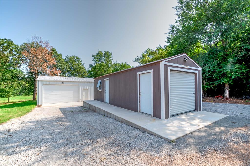 13706 Oak Grove Court Property Photo 21