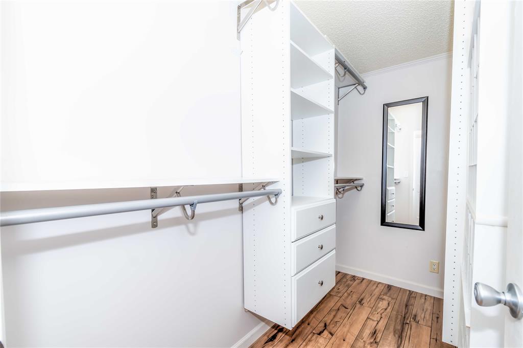 13706 Oak Grove Court Property Photo 45