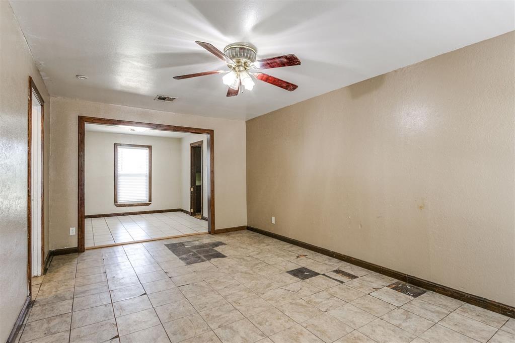 2323 Sw 40th Street Property Photo 7