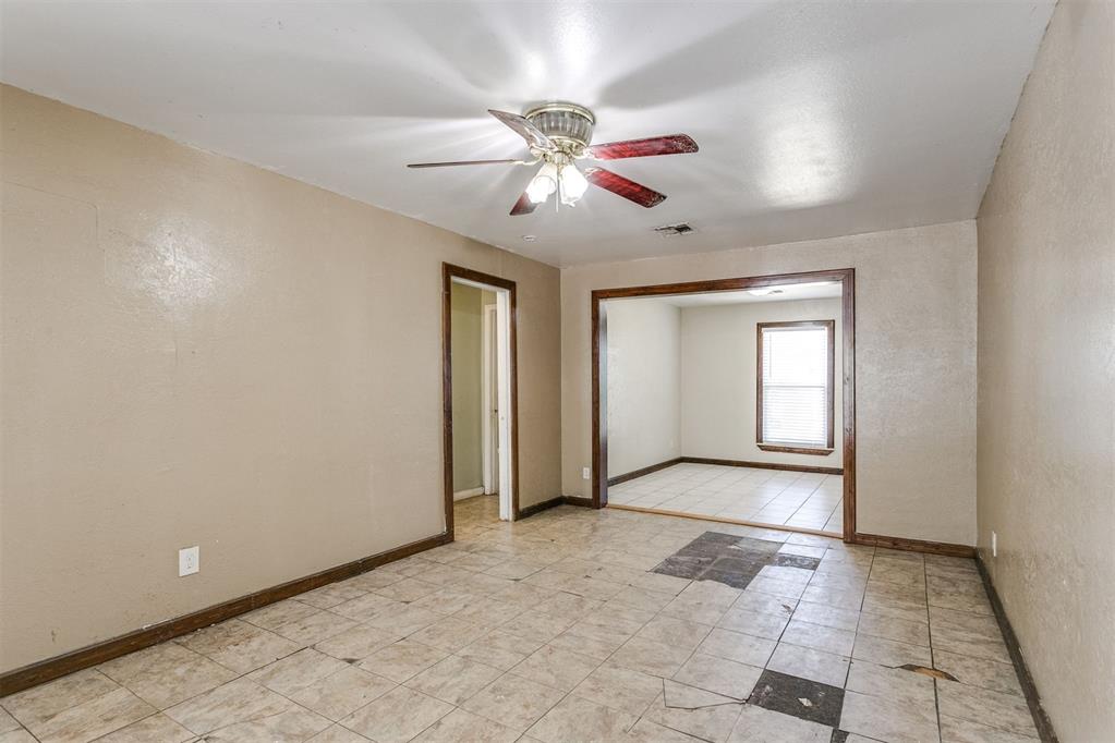 2323 Sw 40th Street Property Photo 8