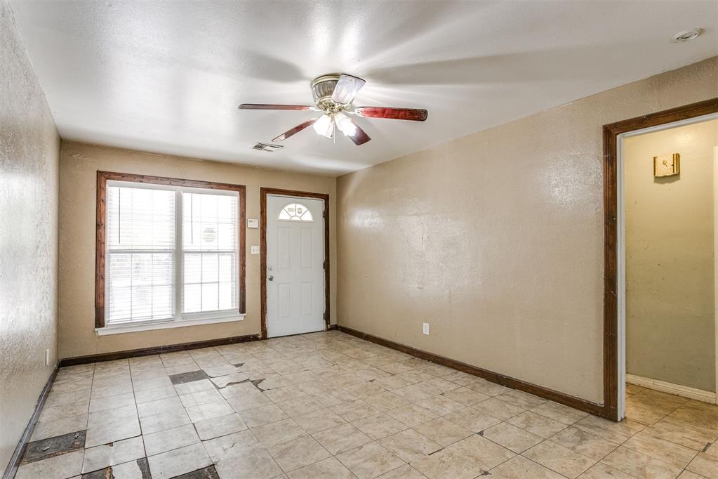 2323 Sw 40th Street Property Photo 9