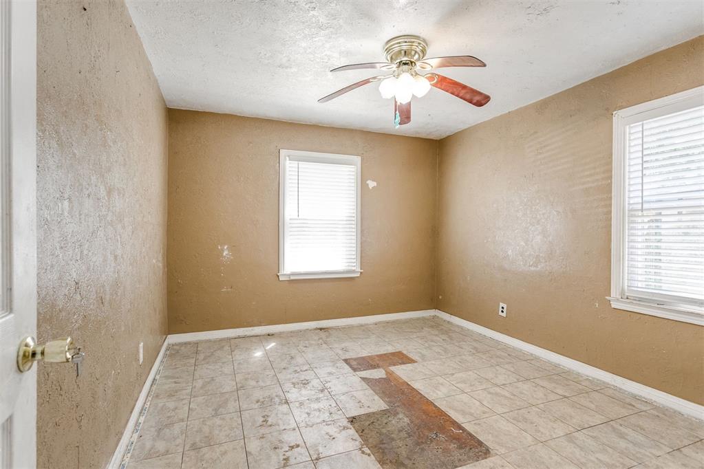 2323 Sw 40th Street Property Photo 27