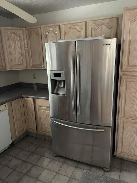 1725 Nw Ash Avenue Property Photo 6