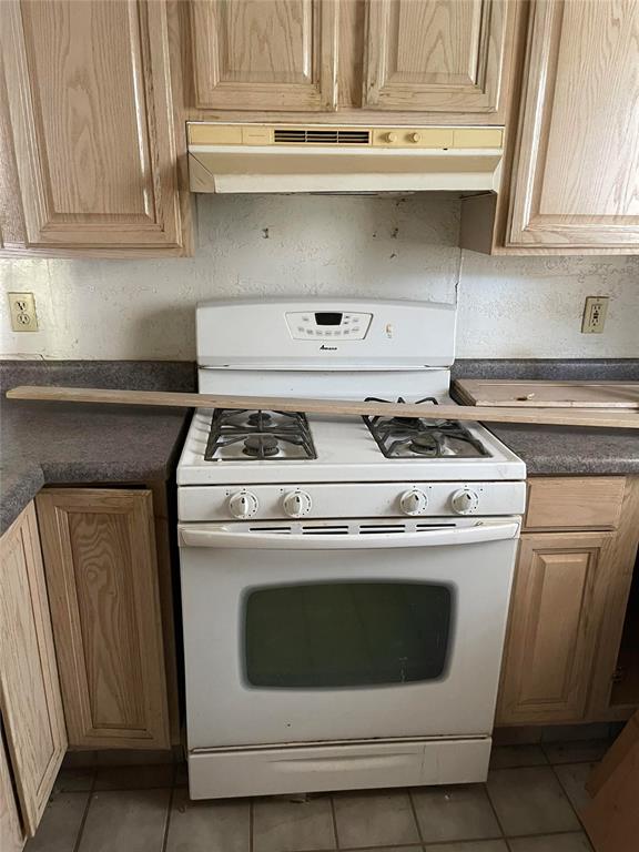 1725 Nw Ash Avenue Property Photo 11