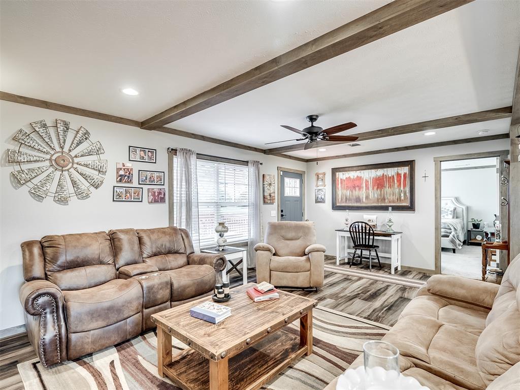 105943 S Parkwood Meadows Drive Property Photo 12