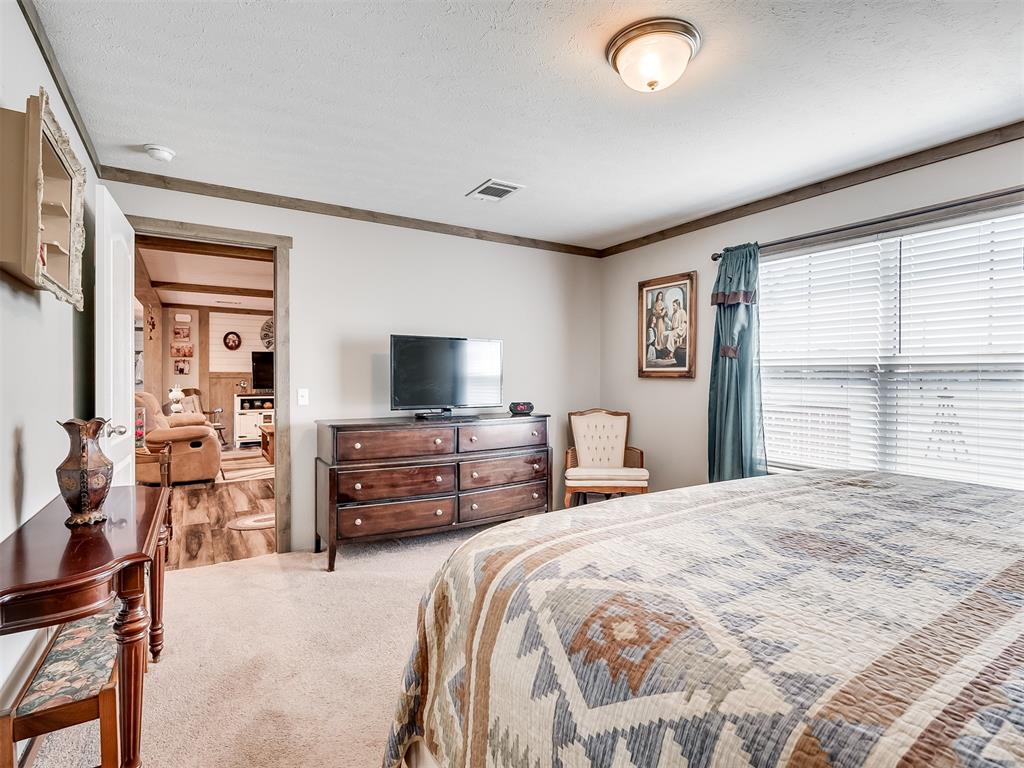 105943 S Parkwood Meadows Drive Property Photo 24