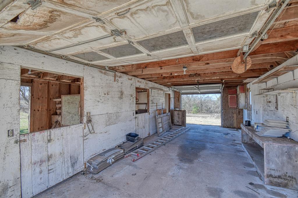 6301 S Choctaw Road Property Photo 4