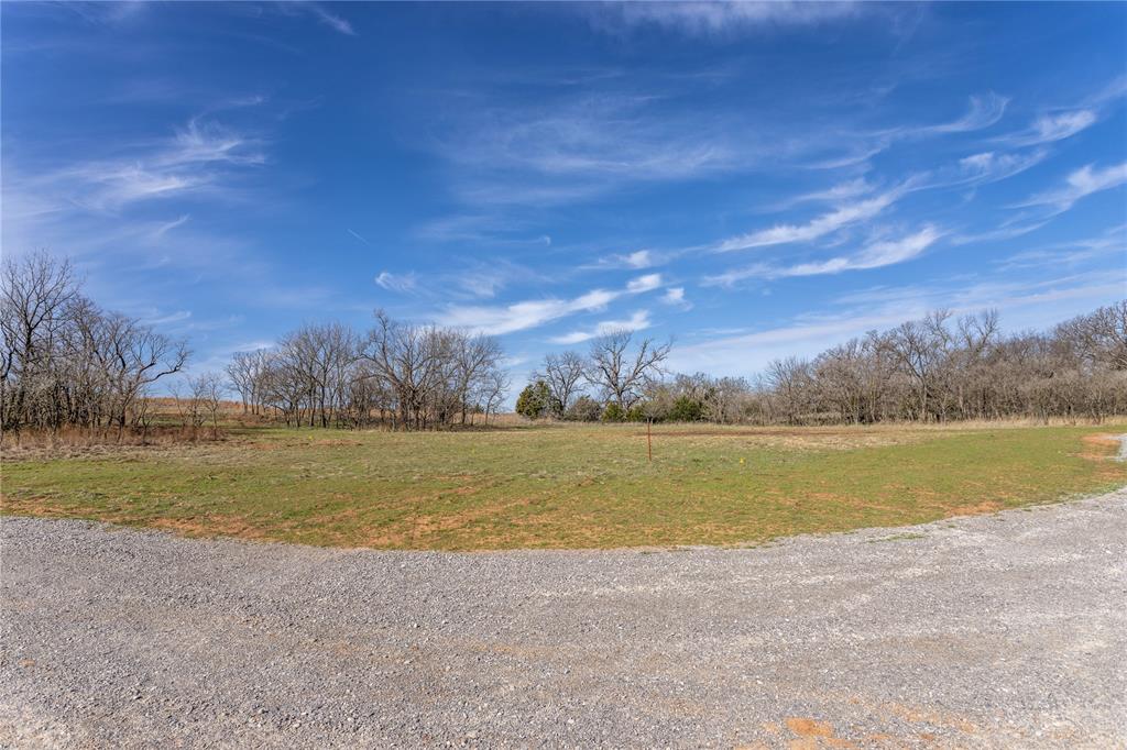 Buck Lane Property Photo 1