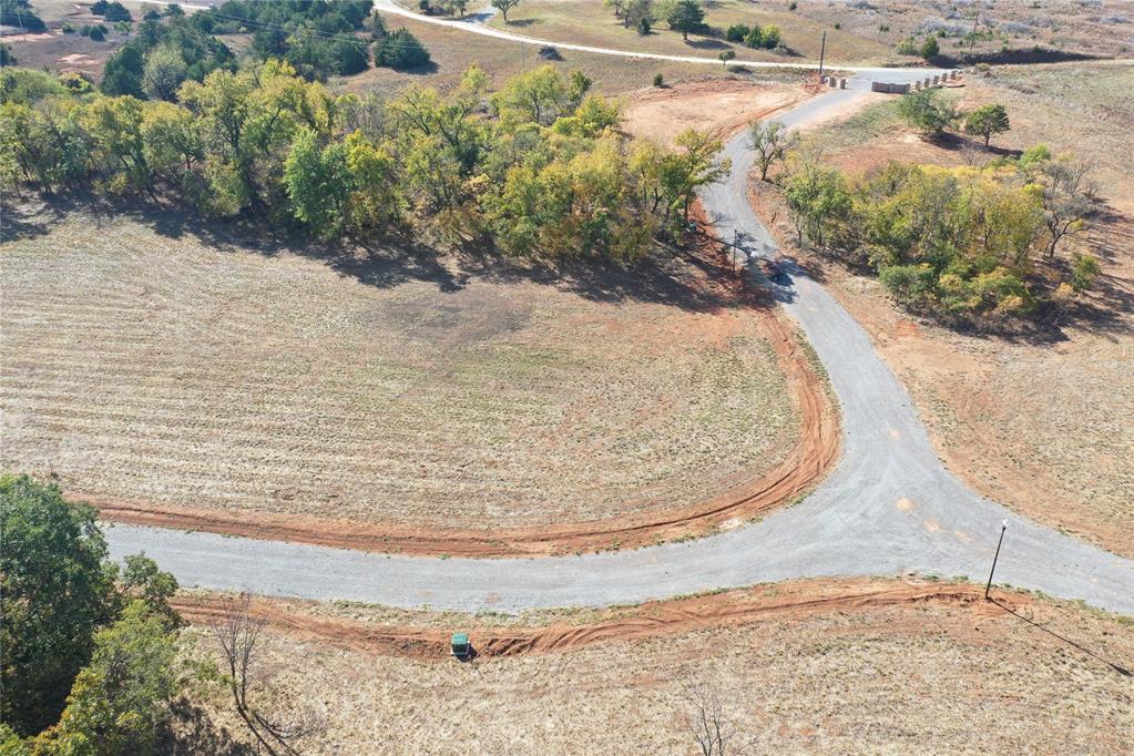 White Tail Road Property Photo 14