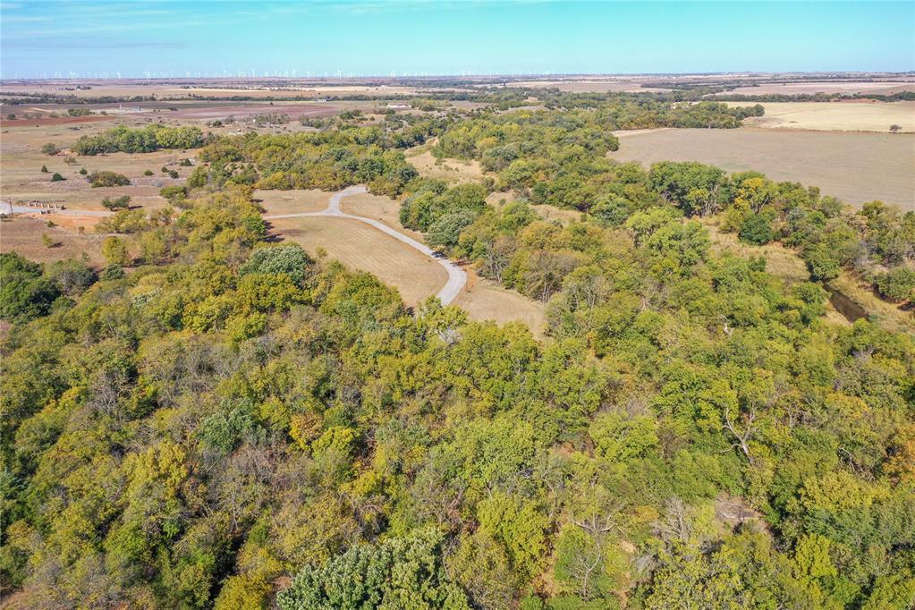 White Tail Road Property Photo 23