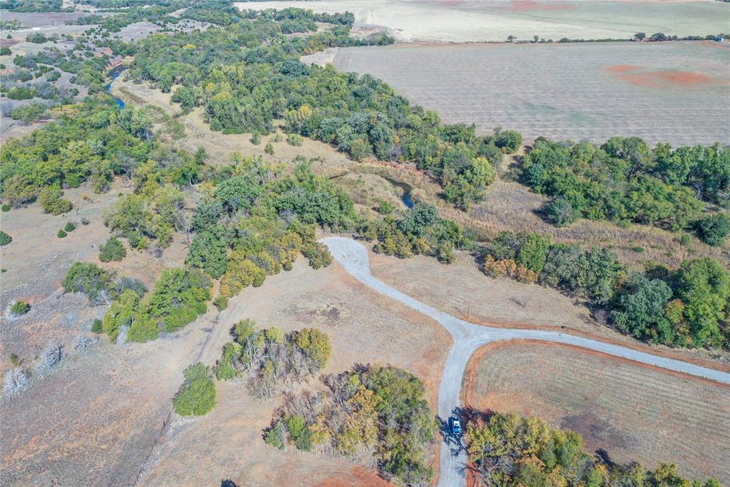 White Tail Road Property Photo 25
