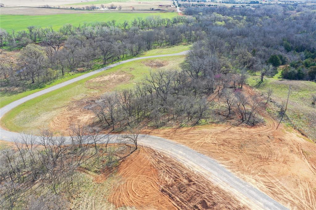 White Tail Road Property Photo 2