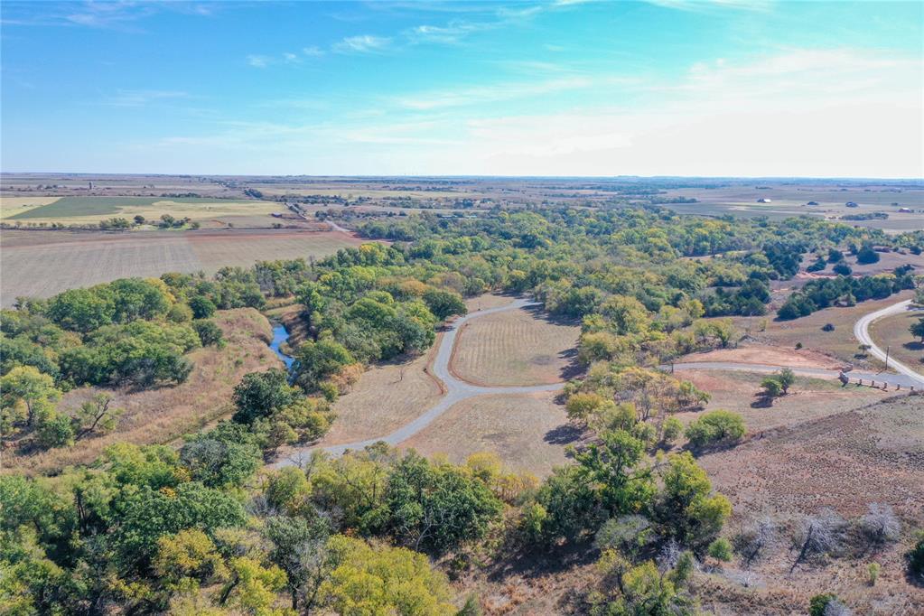 White Tail Road Property Photo 28