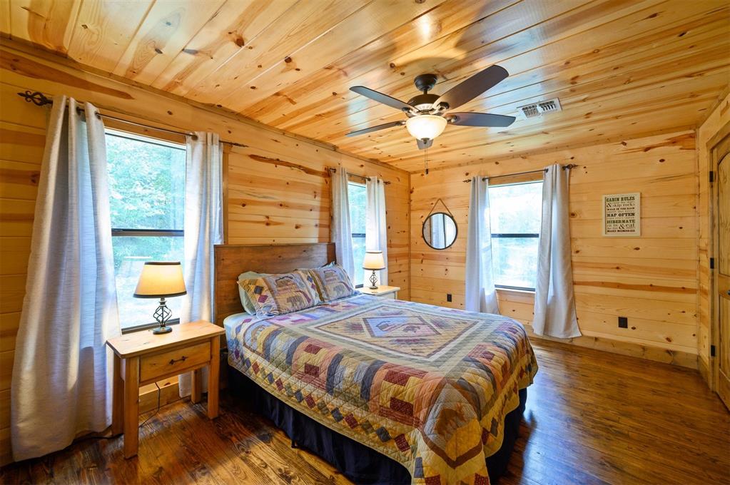 447 Long Pine Trail Property Photo 14