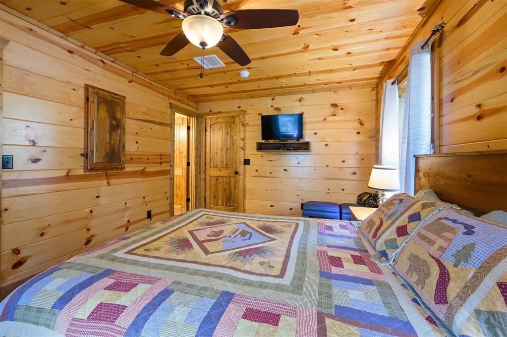 447 Long Pine Trail Property Photo 16