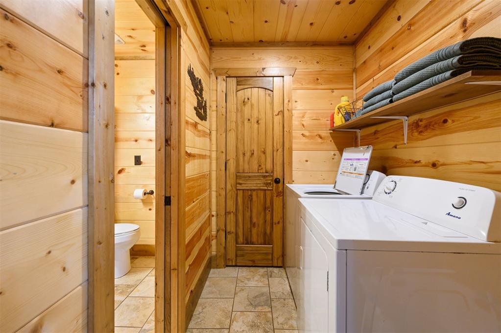 447 Long Pine Trail Property Photo 19