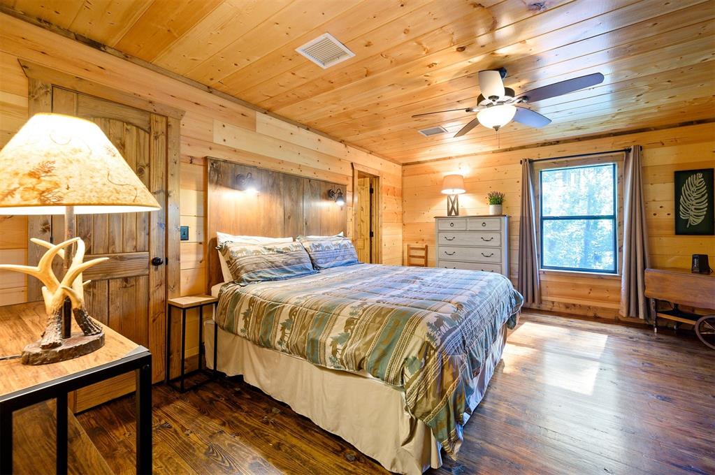 447 Long Pine Trail Property Photo 20