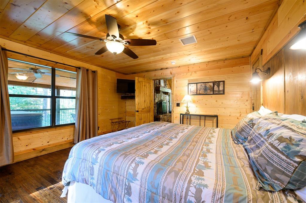 447 Long Pine Trail Property Photo 23