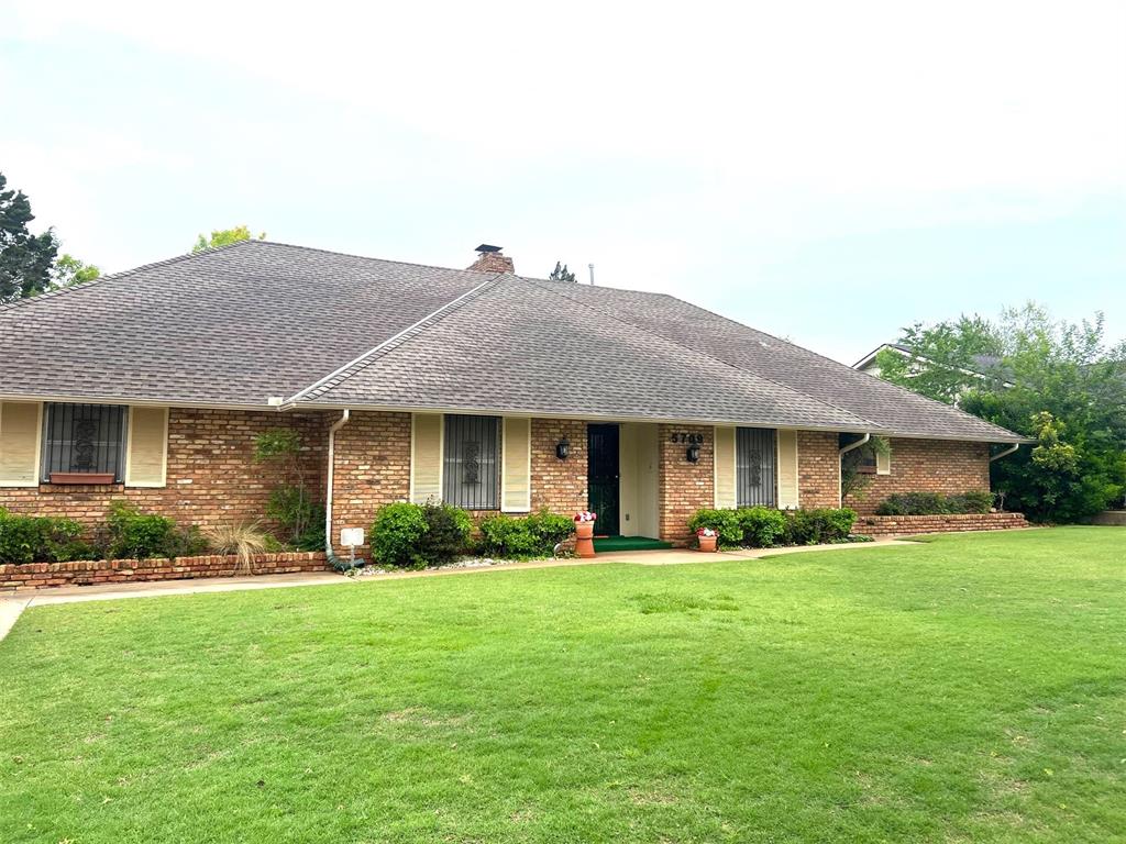 5709 N Florida Street Property Photo
