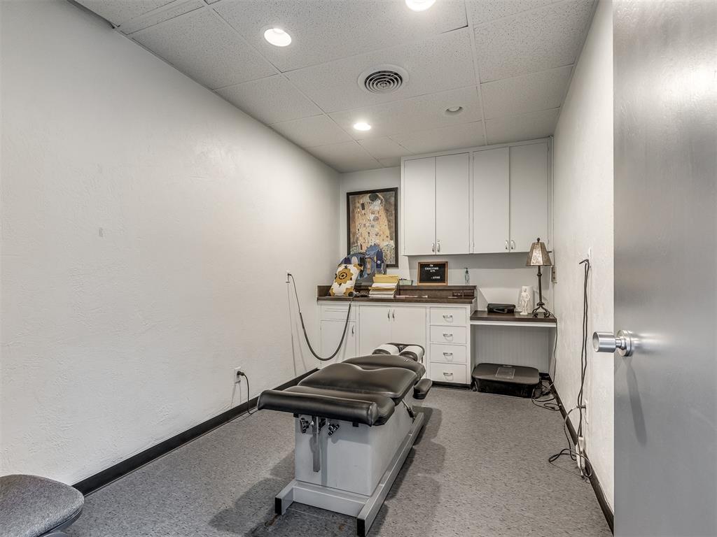 7304 N Comanche Avenue Property Photo 40
