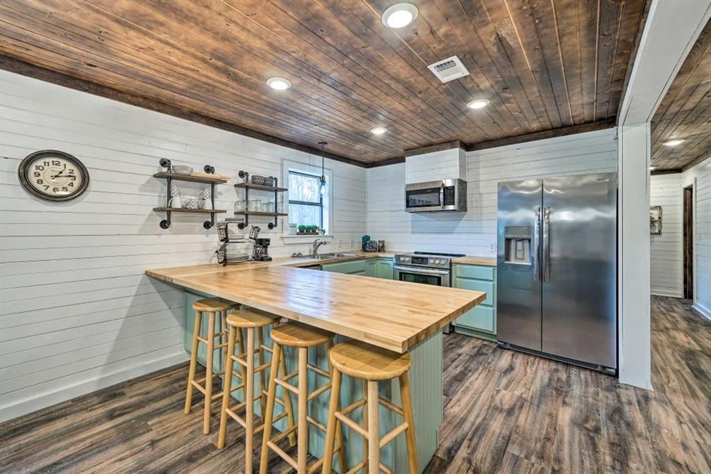 121 W Bethel Road Property Photo 10